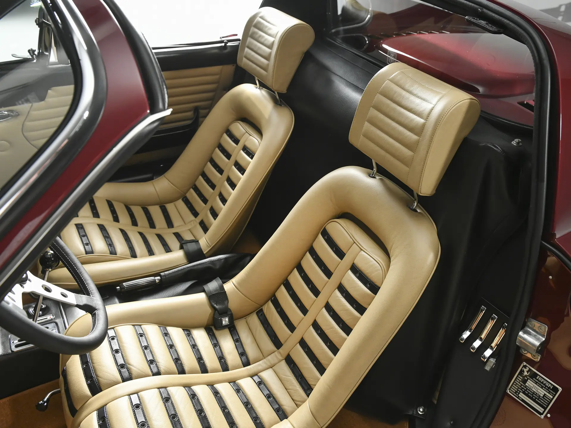 Dino 246 GTS 'Chairs & Flares' (Scaglietti) - 1974-35