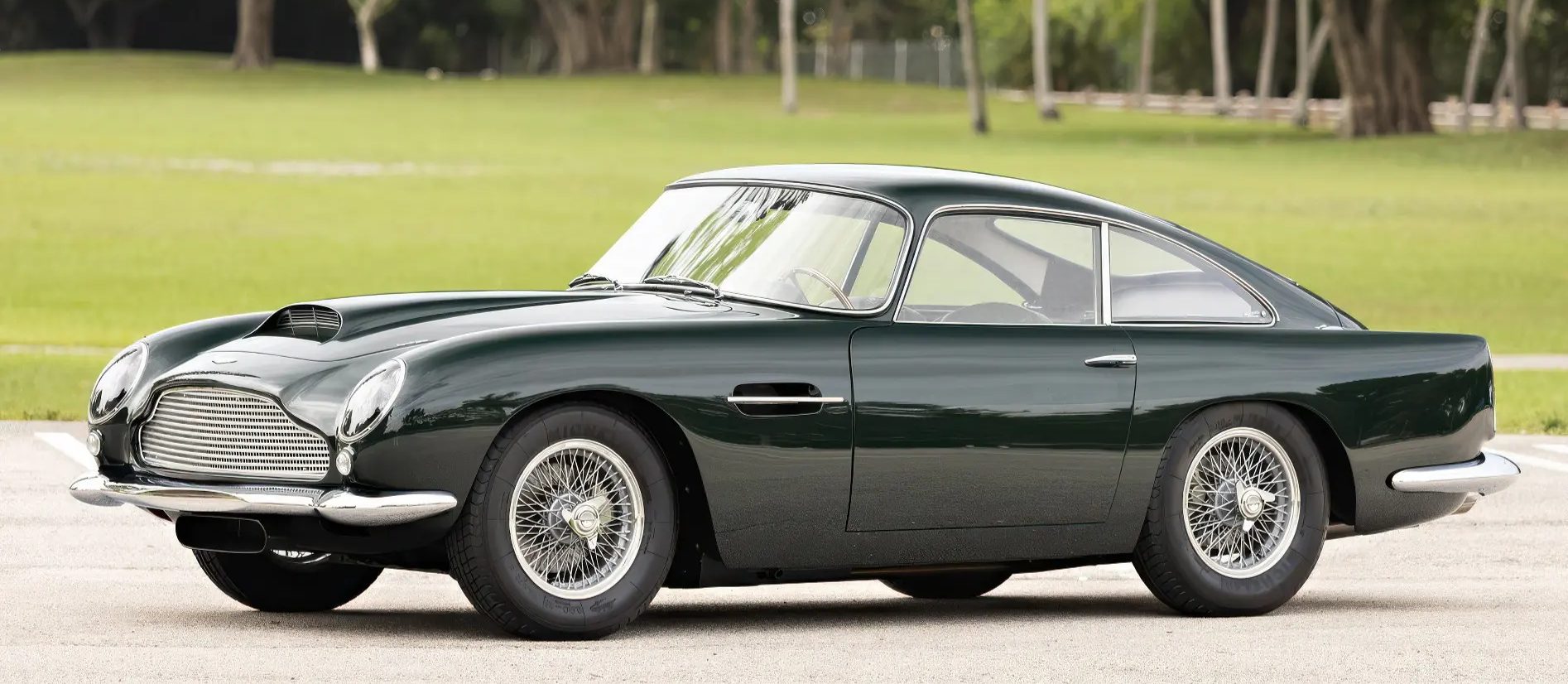 Aston Martin DB4 GT - 1961-banner