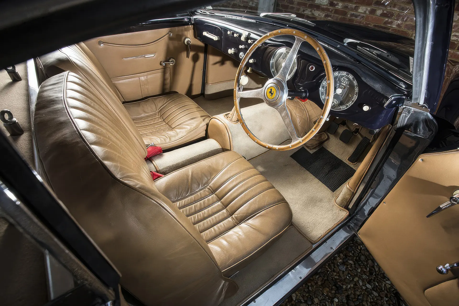 Ferrari 212 Inter (Ghia-Aigle) - 1951 - 12