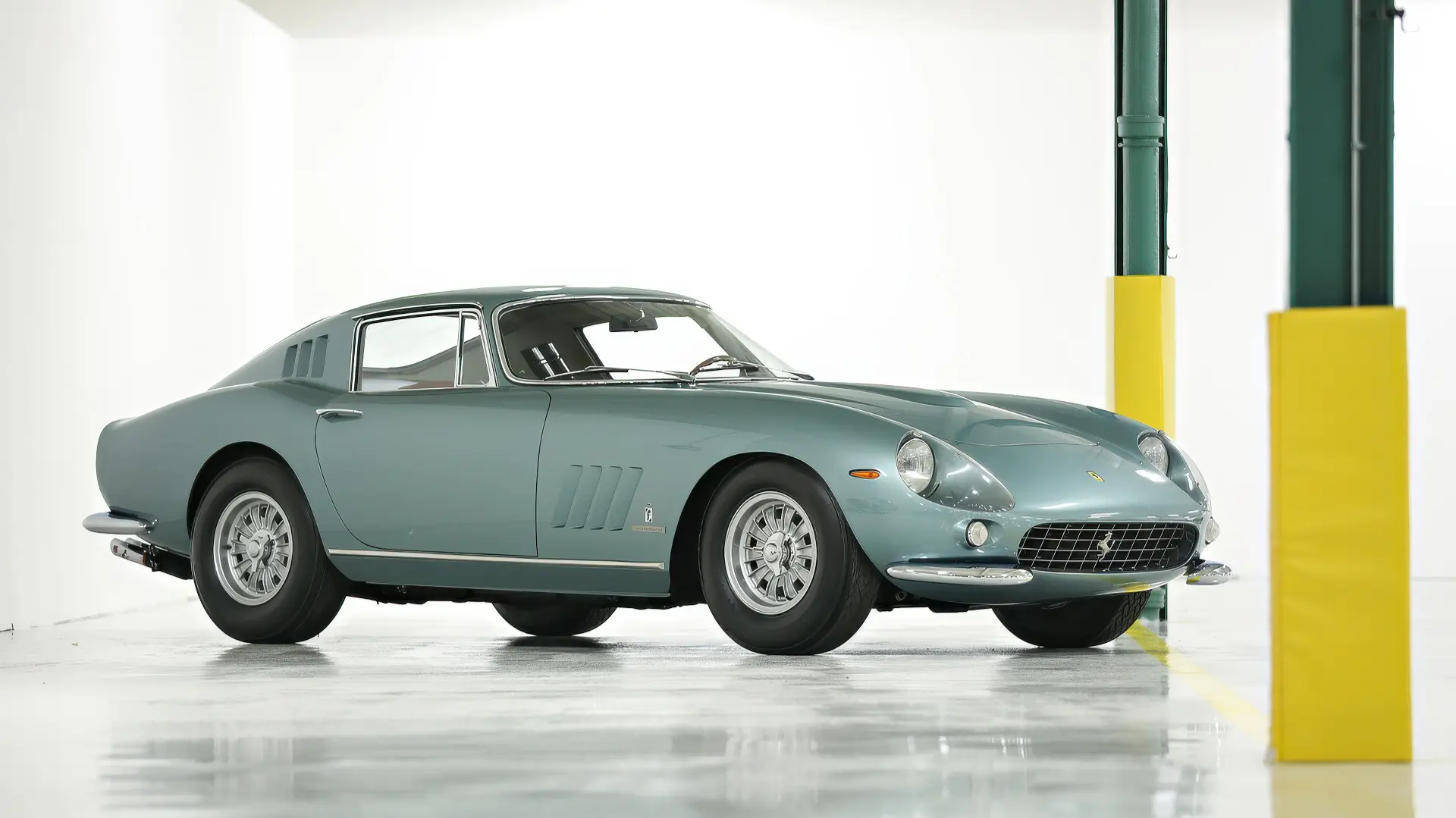 Ferrari 275 GTB (Pininfarina) - 06437 - 1965-1