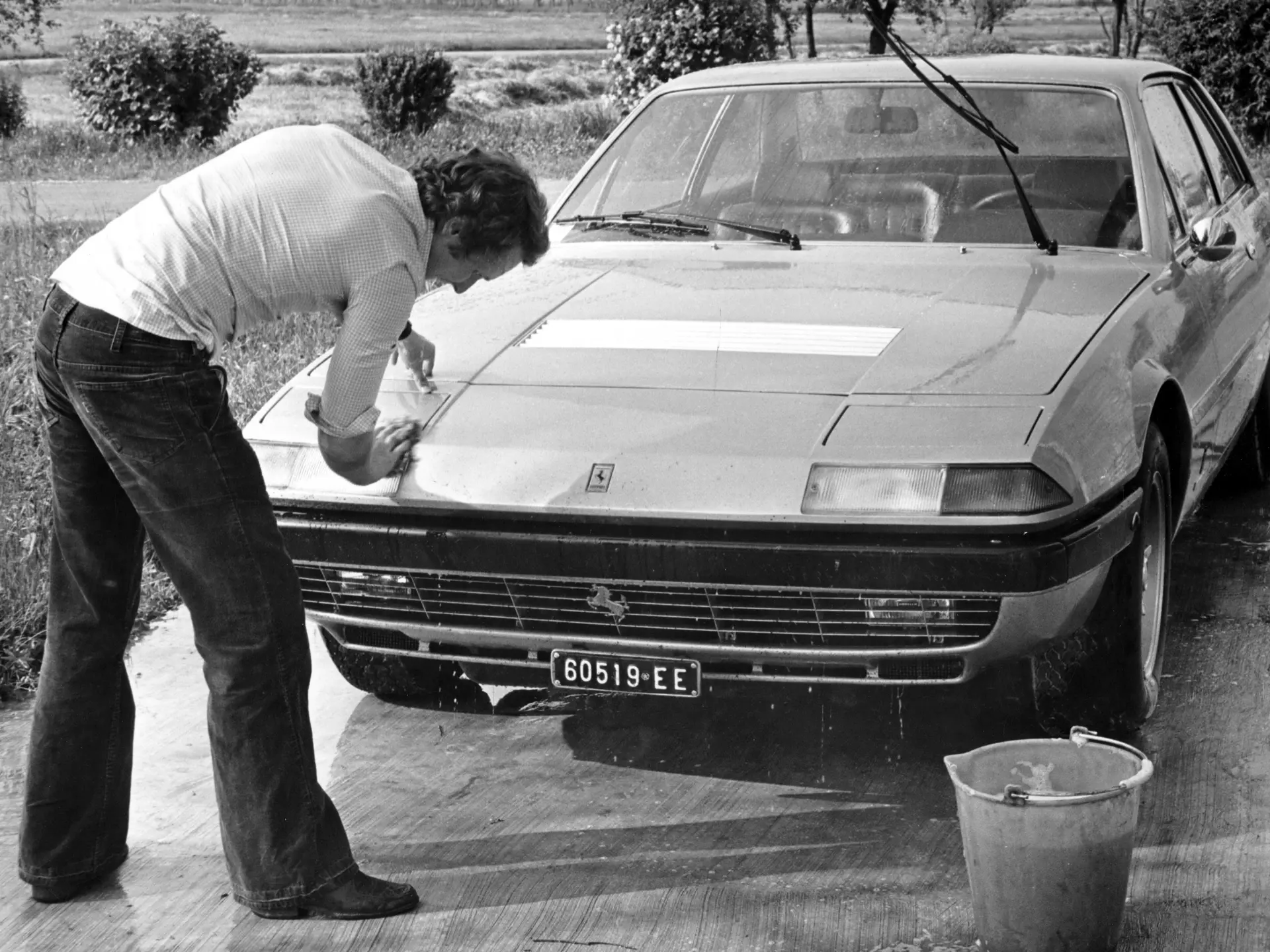 Ferrari 365 GT4 2+2 (Pinifarina) - 1973-04