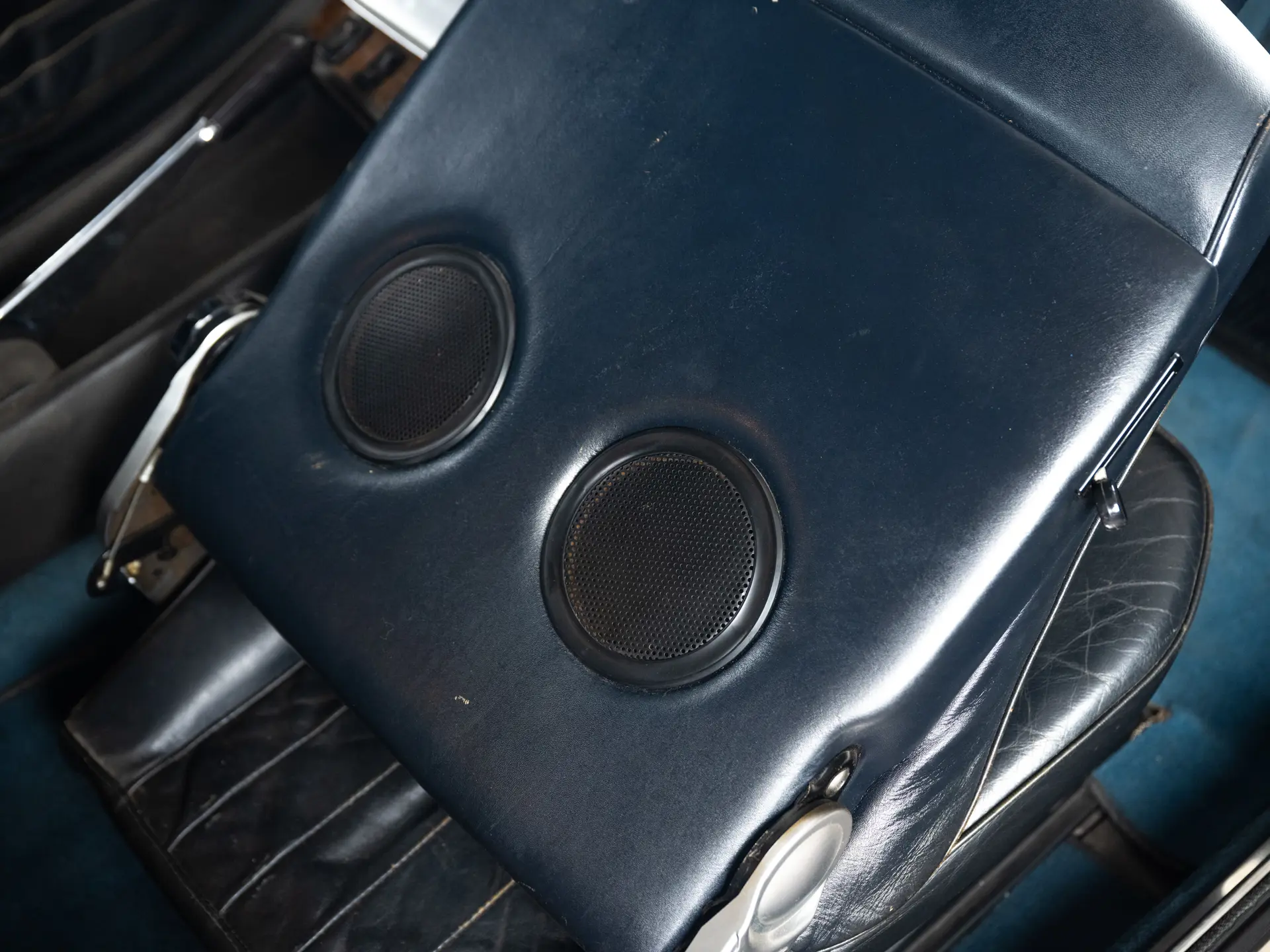 Ferrari 365 GT4 2+2 (Pinifarina) - 1973-18