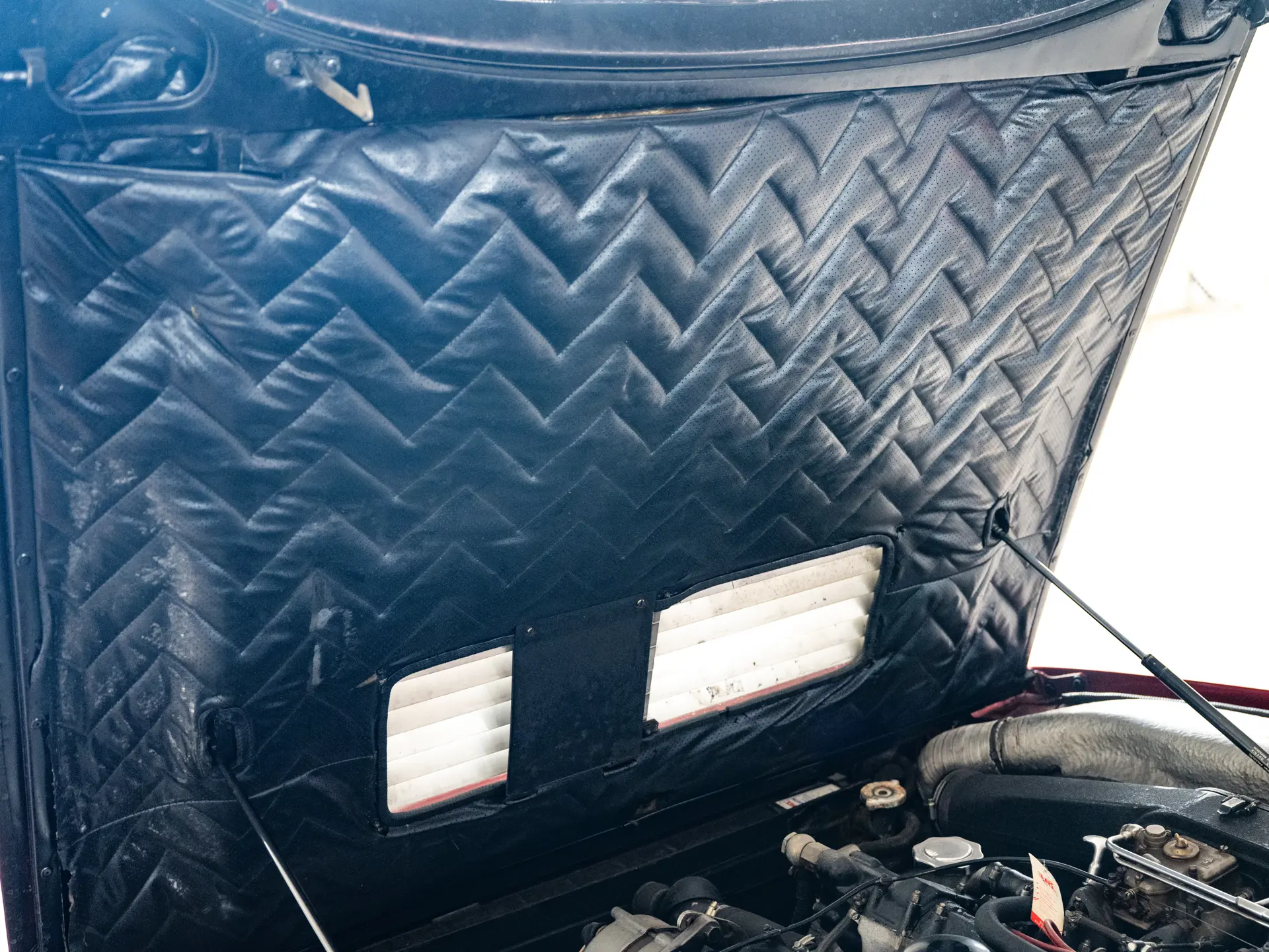 Ferrari 365 GT4 2+2 (Pinifarina) - 1973-46