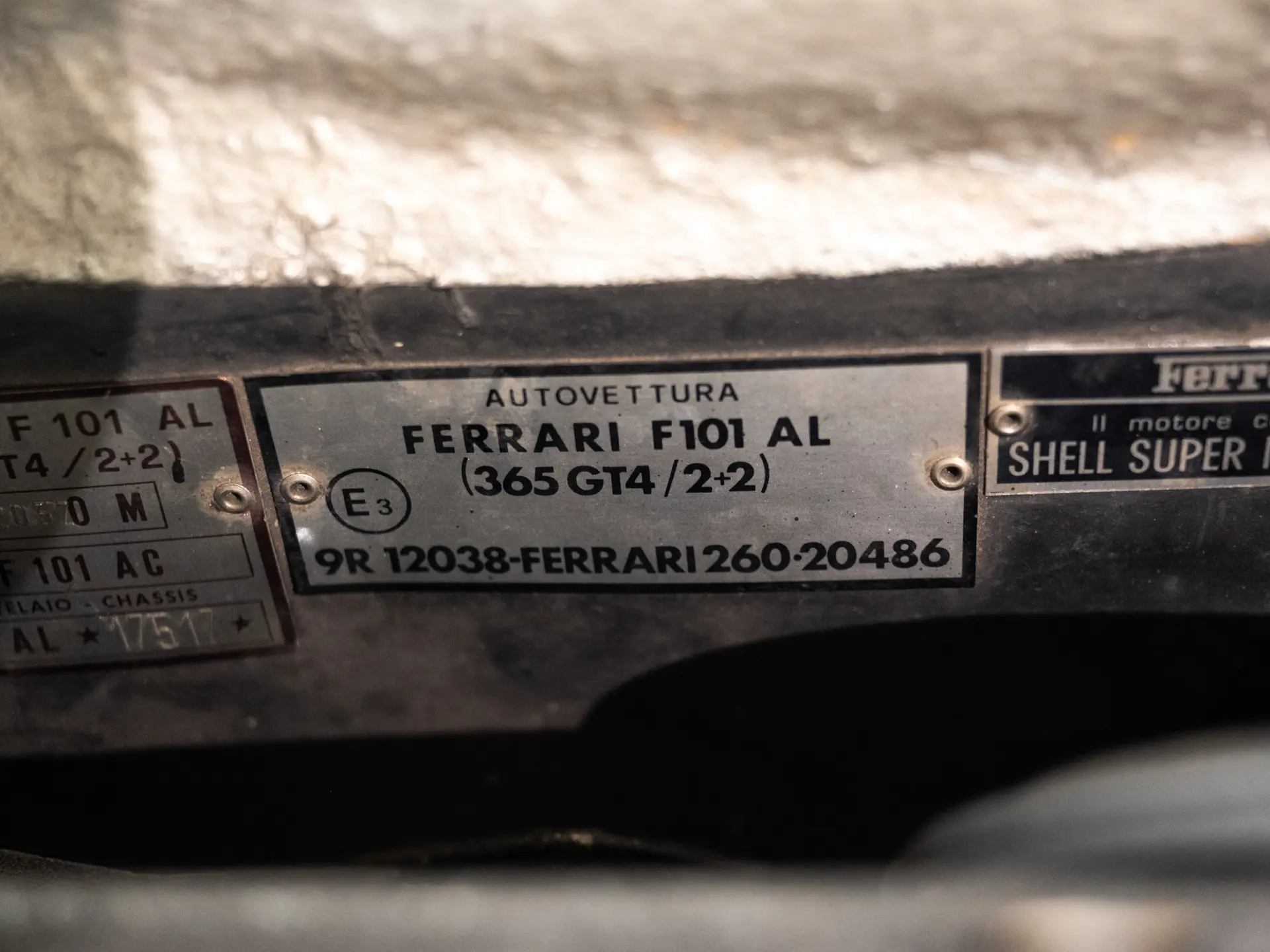 Ferrari 365 GT4 2+2 (Pinifarina) - 1973-55