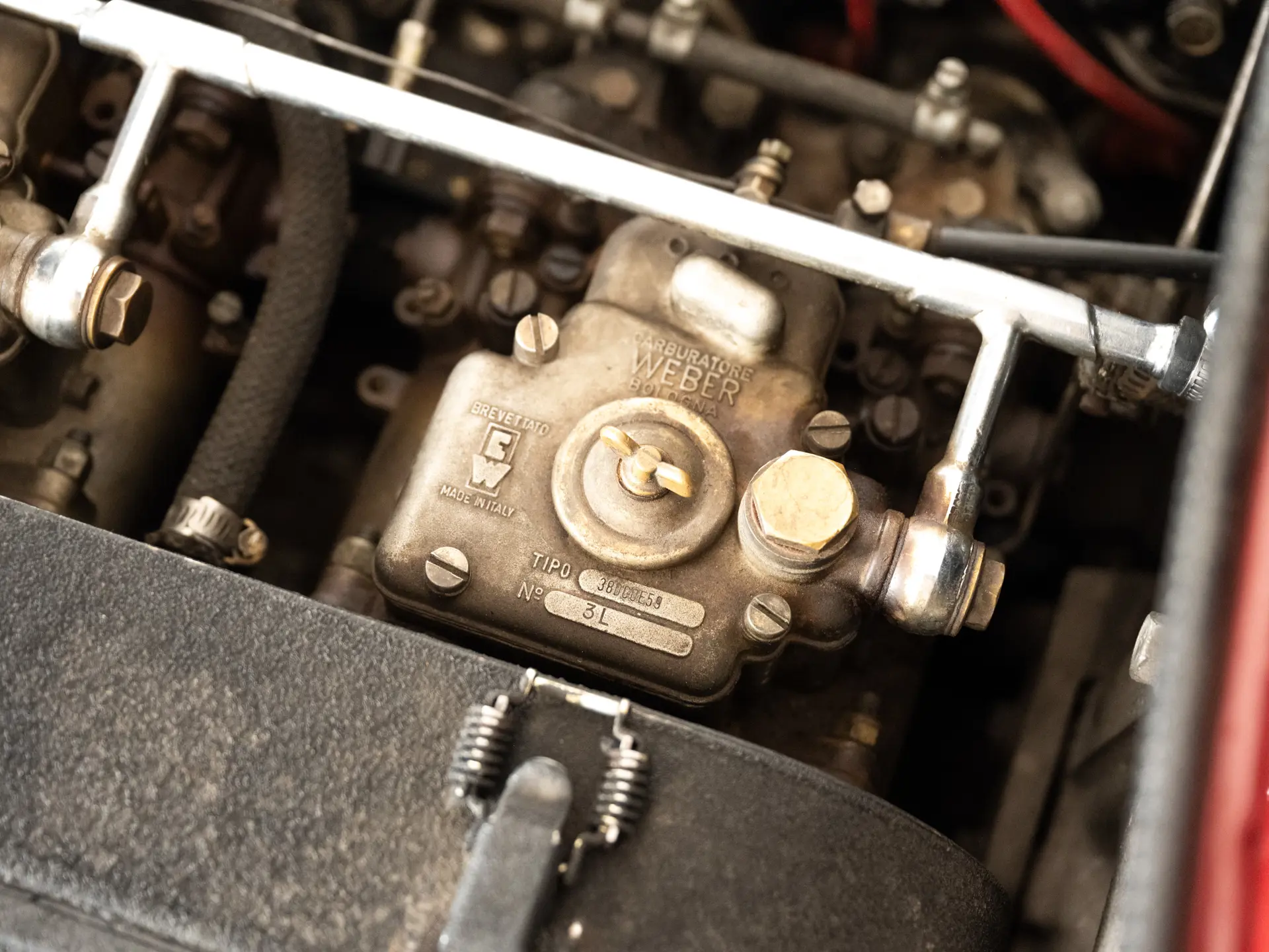 Ferrari 365 GT4 2+2 (Pinifarina) - 1973-60