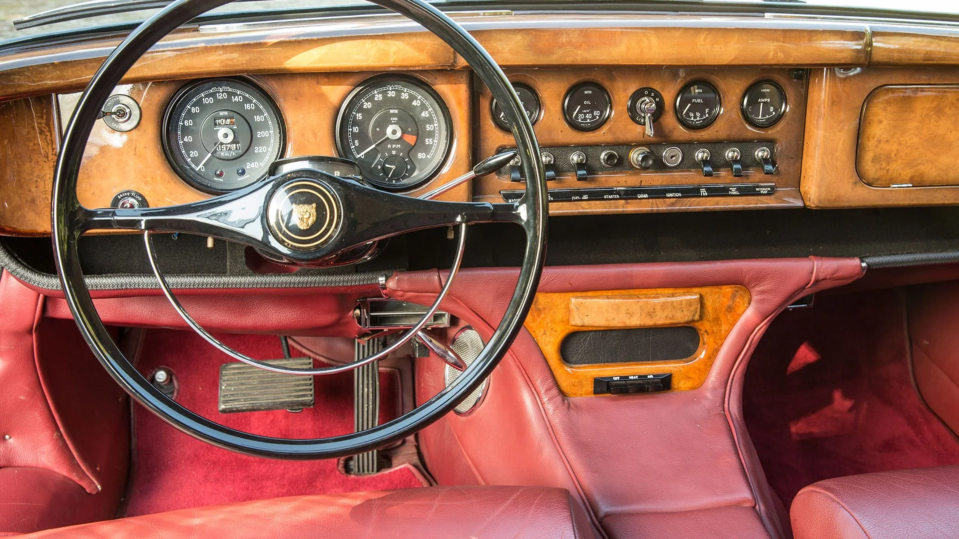 Jaguar Mark X 3.8-Litre Saloon - 1962- 07