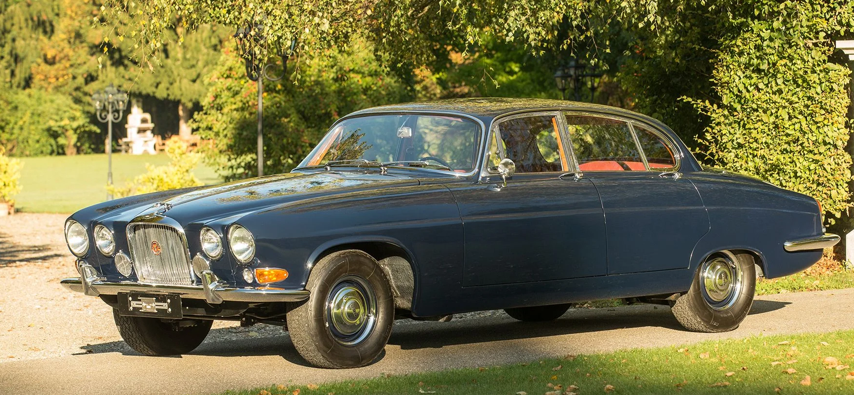 Jaguar Mark X 3.8-Litre Saloon - 1962- banner