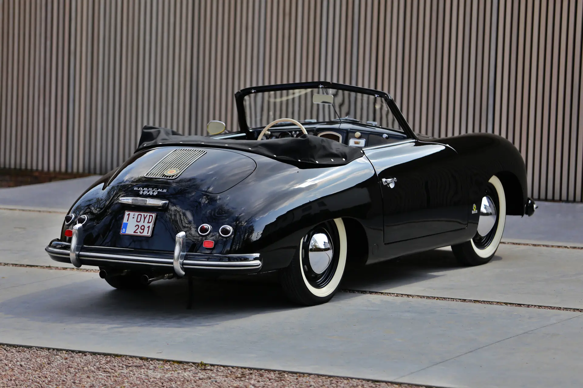 Porsche 356 Pre-A 'Knickscheibe' 1500 Cabriolet (Reutter) - 1953-03