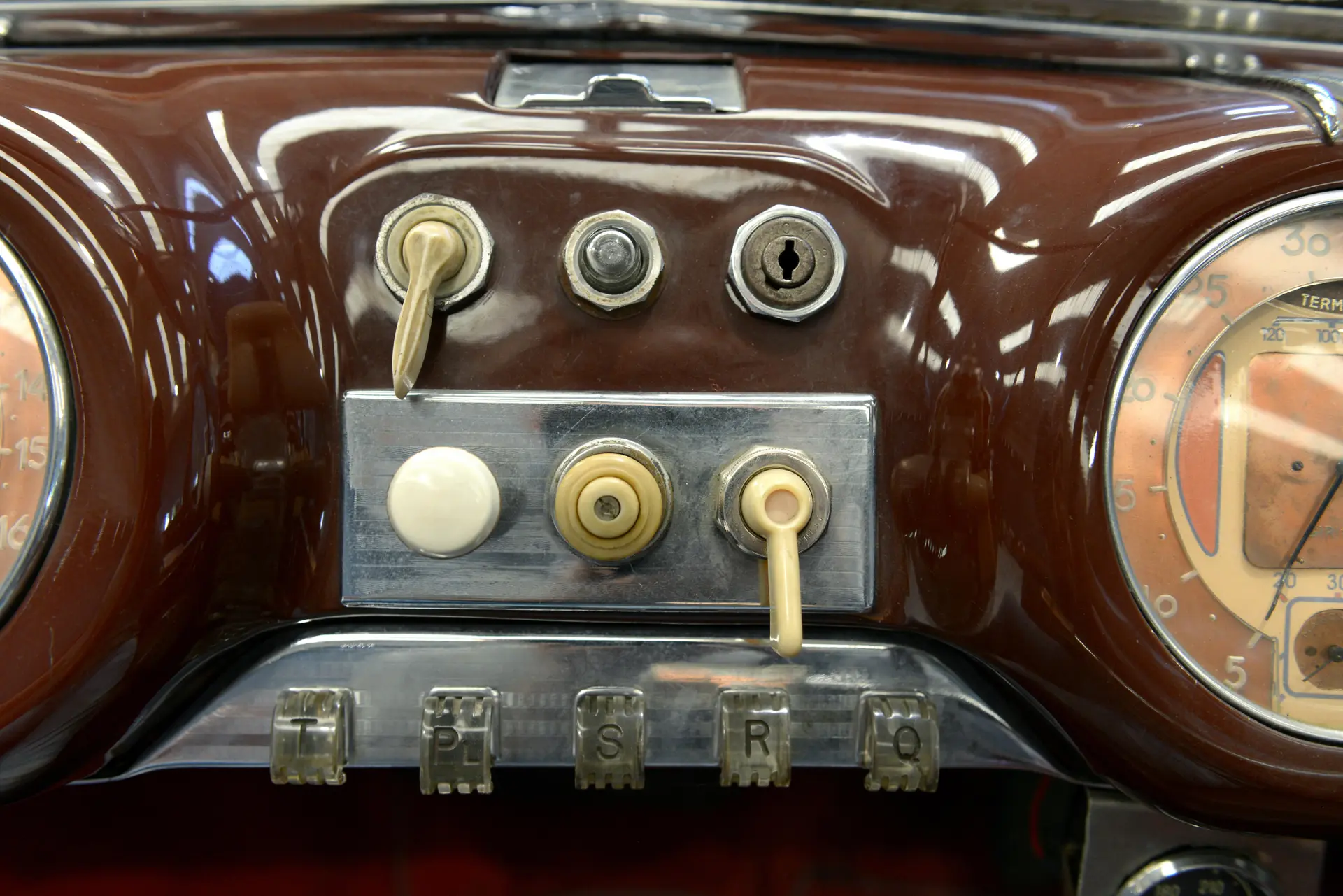 Alfa Romeo 6C 2500 Sport Cabriolet 'Extralusso' (Stabilimenti Farina) - 1947 - 22