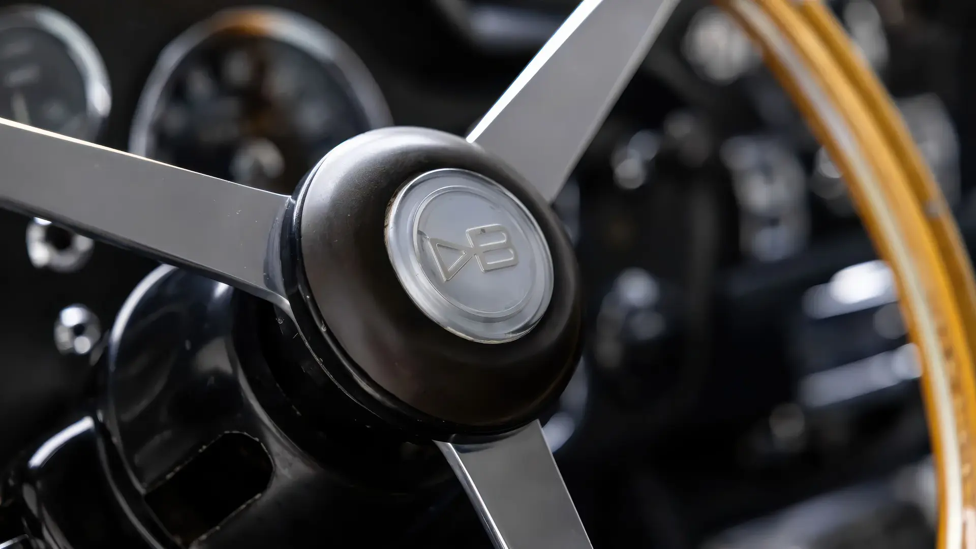 Aston Martin DB5 Vantage - 1965 - 42