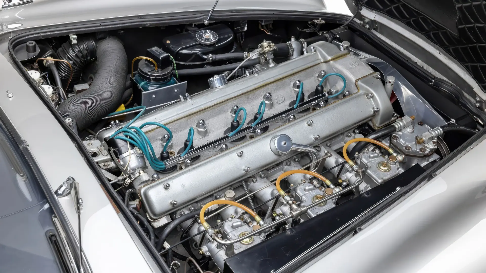 Aston Martin DB5 Vantage - 1965 - 54