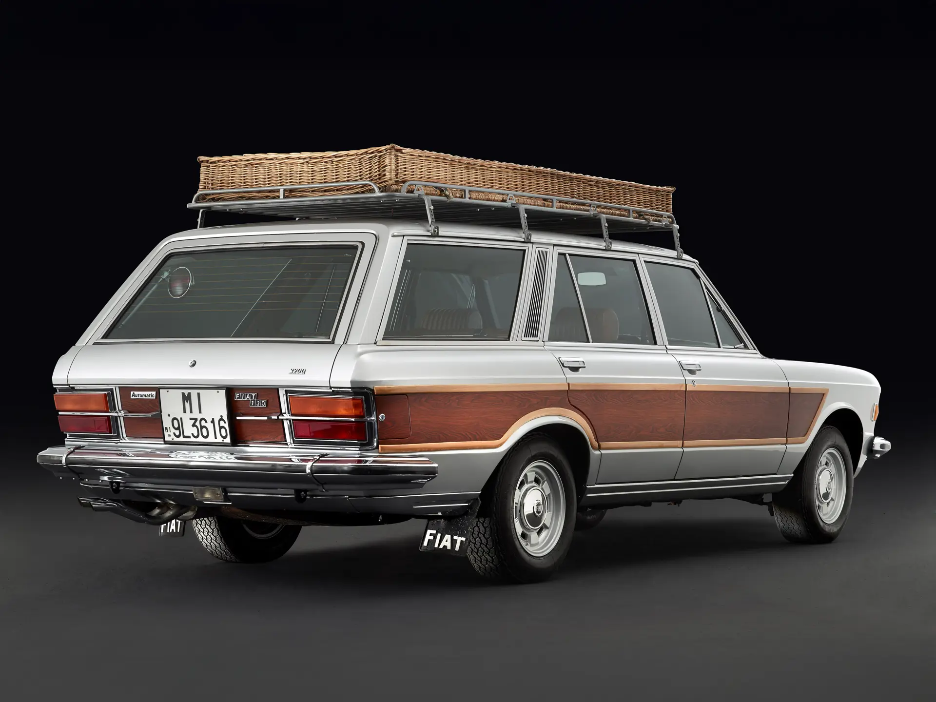 Fiat 130 Familiare - 1971-11