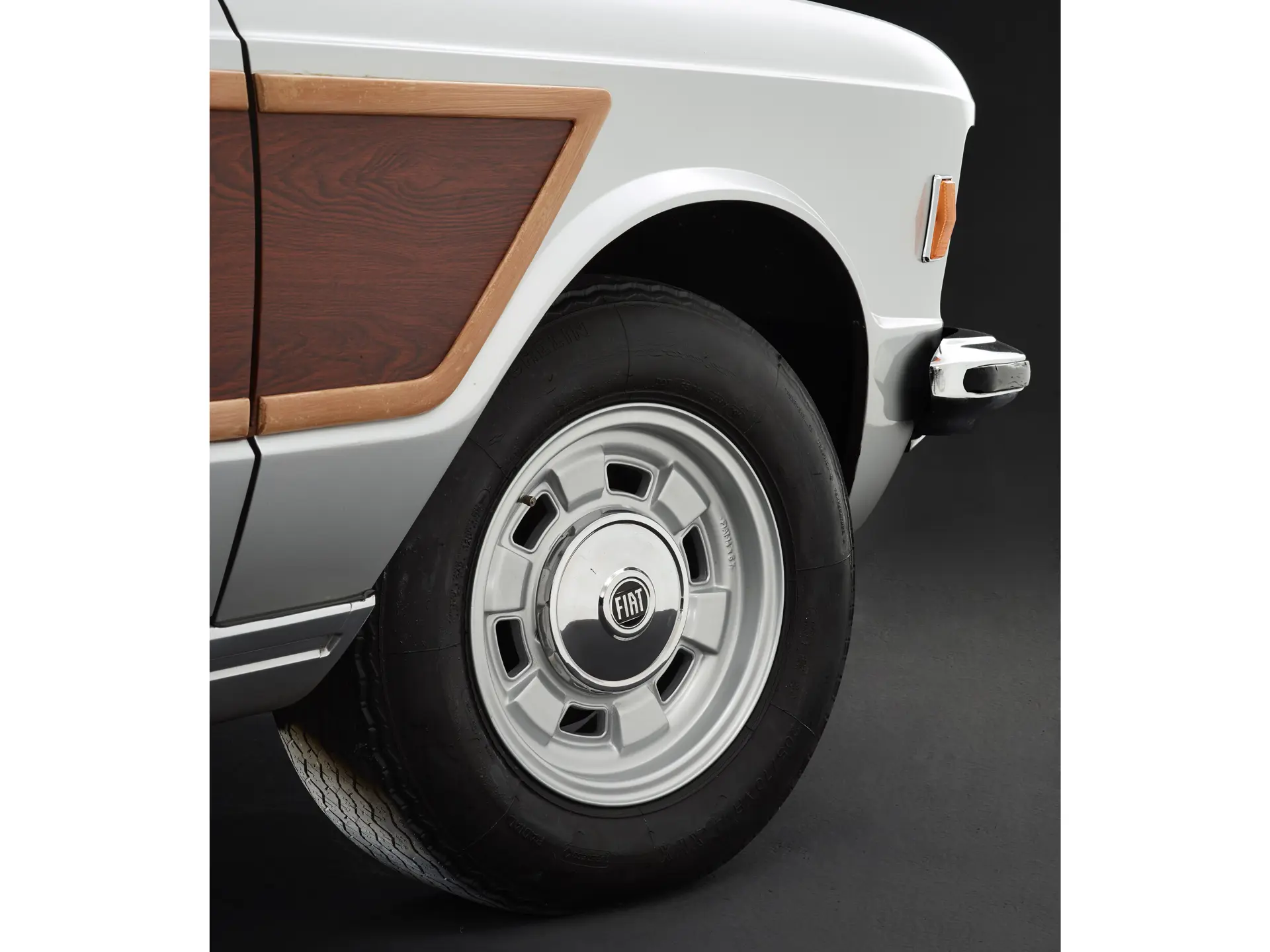 Fiat 130 Familiare - 1971-26