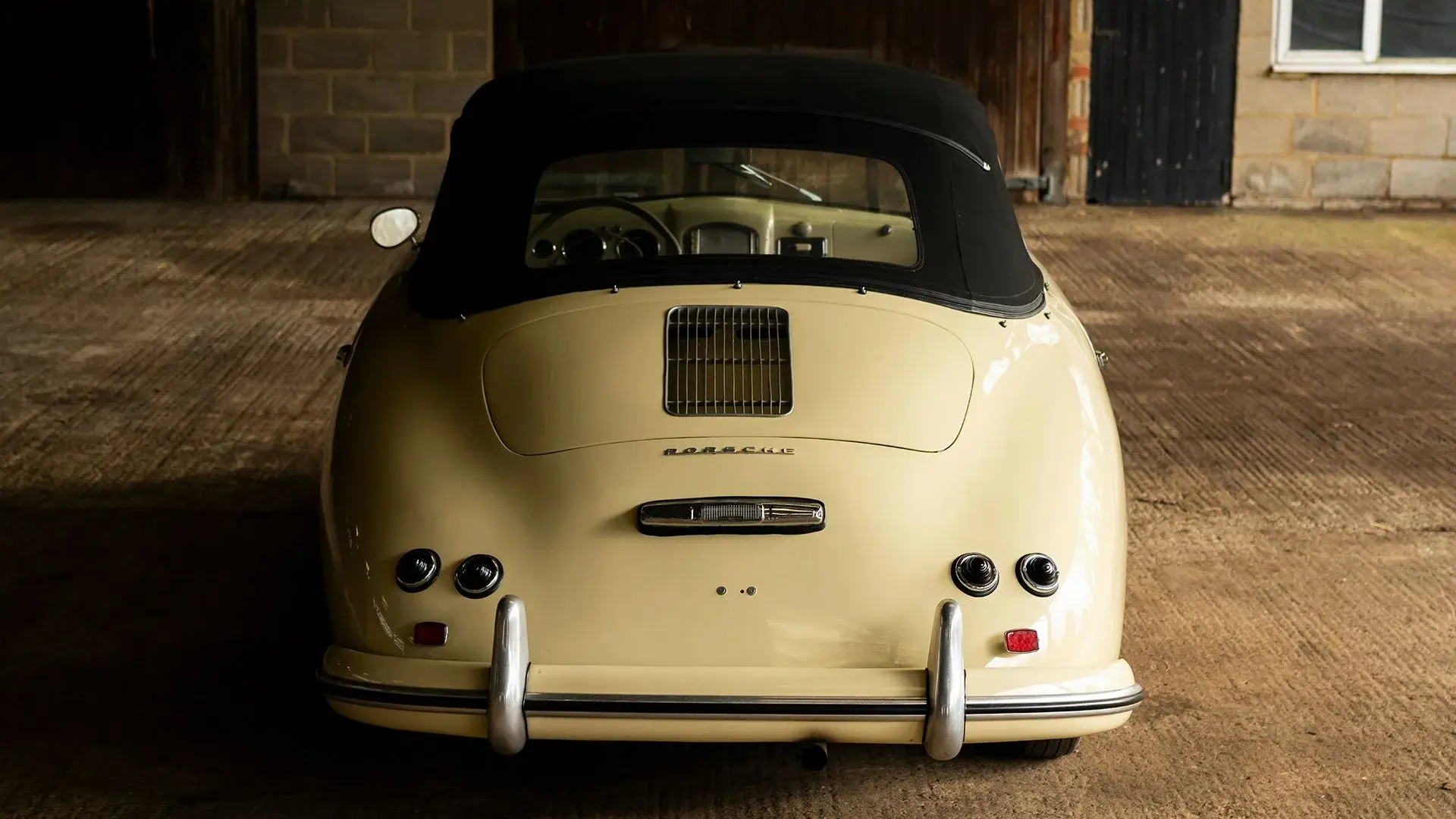 Porsche 356 Pre-A 'Knickscheibe' 1500 Cabriolet (Reutter) - 1953- 114