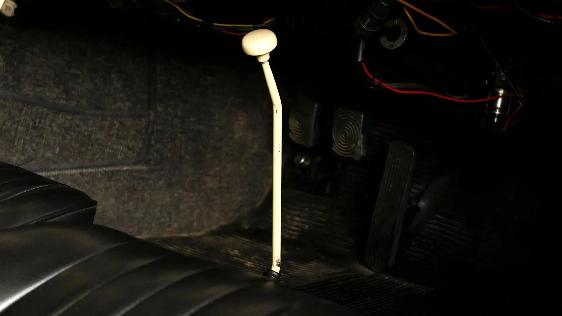 Porsche 356 Pre-A 'Knickscheibe' 1500 Cabriolet (Reutter) - 1953- 147