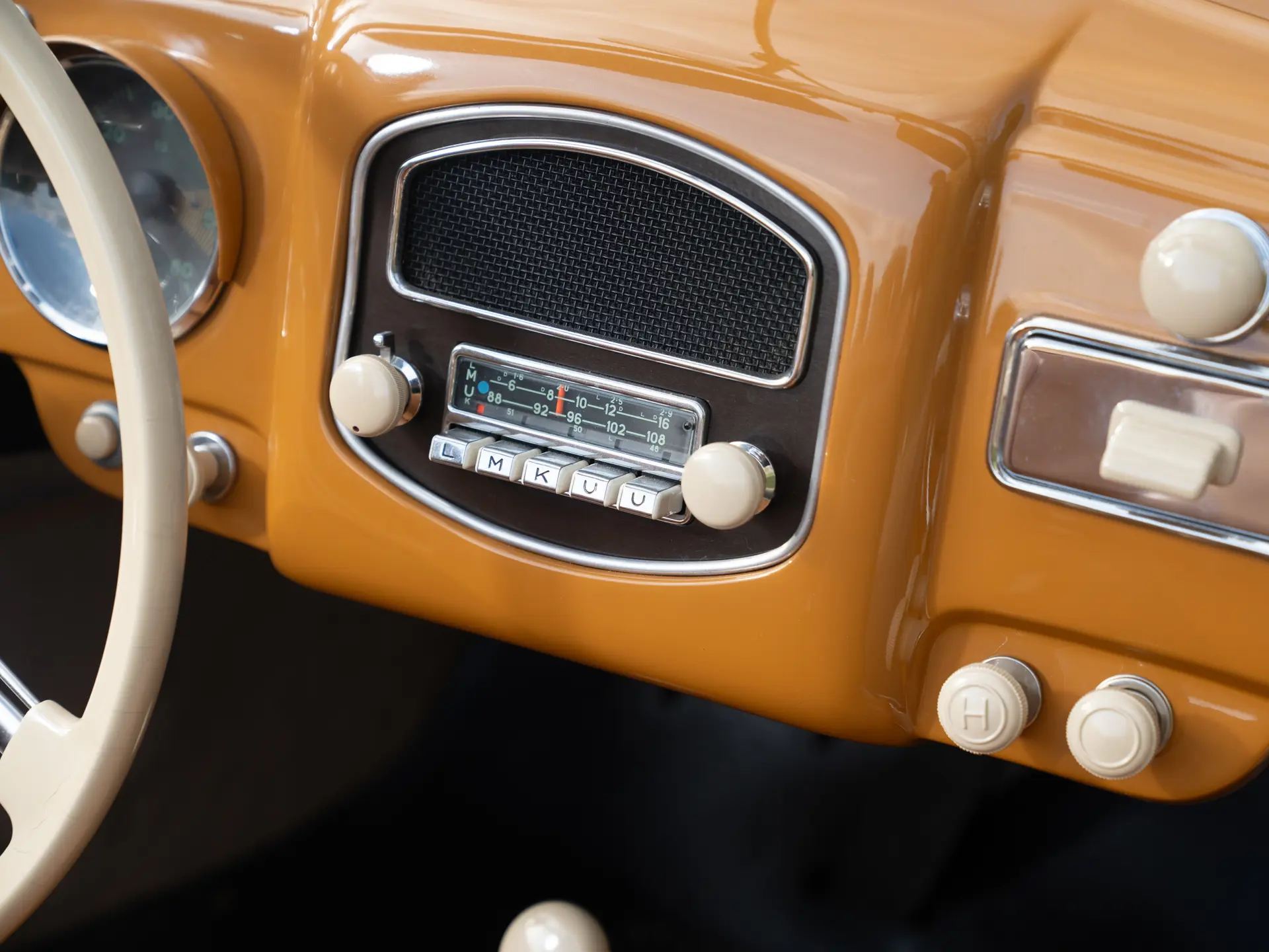 Porsche 356 Pre-A 'Knickscheibe' 1500 Cabriolet (Reutter) - 1954-11