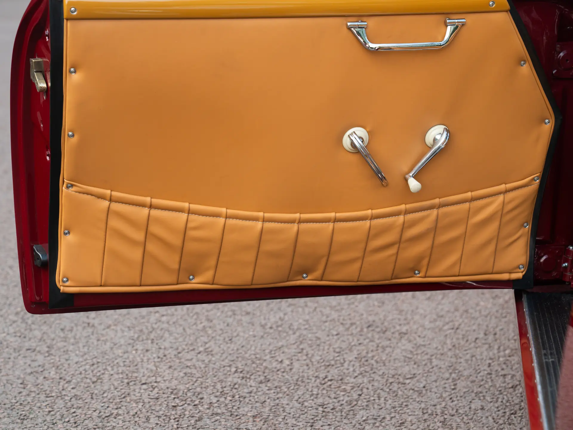 Porsche 356 Pre-A 'Knickscheibe' 1500 Cabriolet (Reutter) - 1954-17