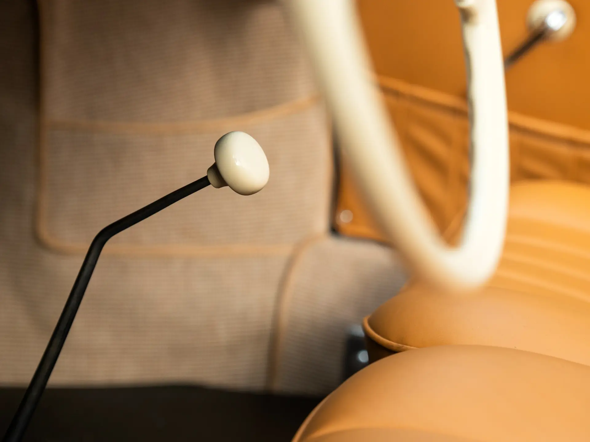 Porsche 356 Pre-A 'Knickscheibe' 1500 Cabriolet (Reutter) - 1954-20