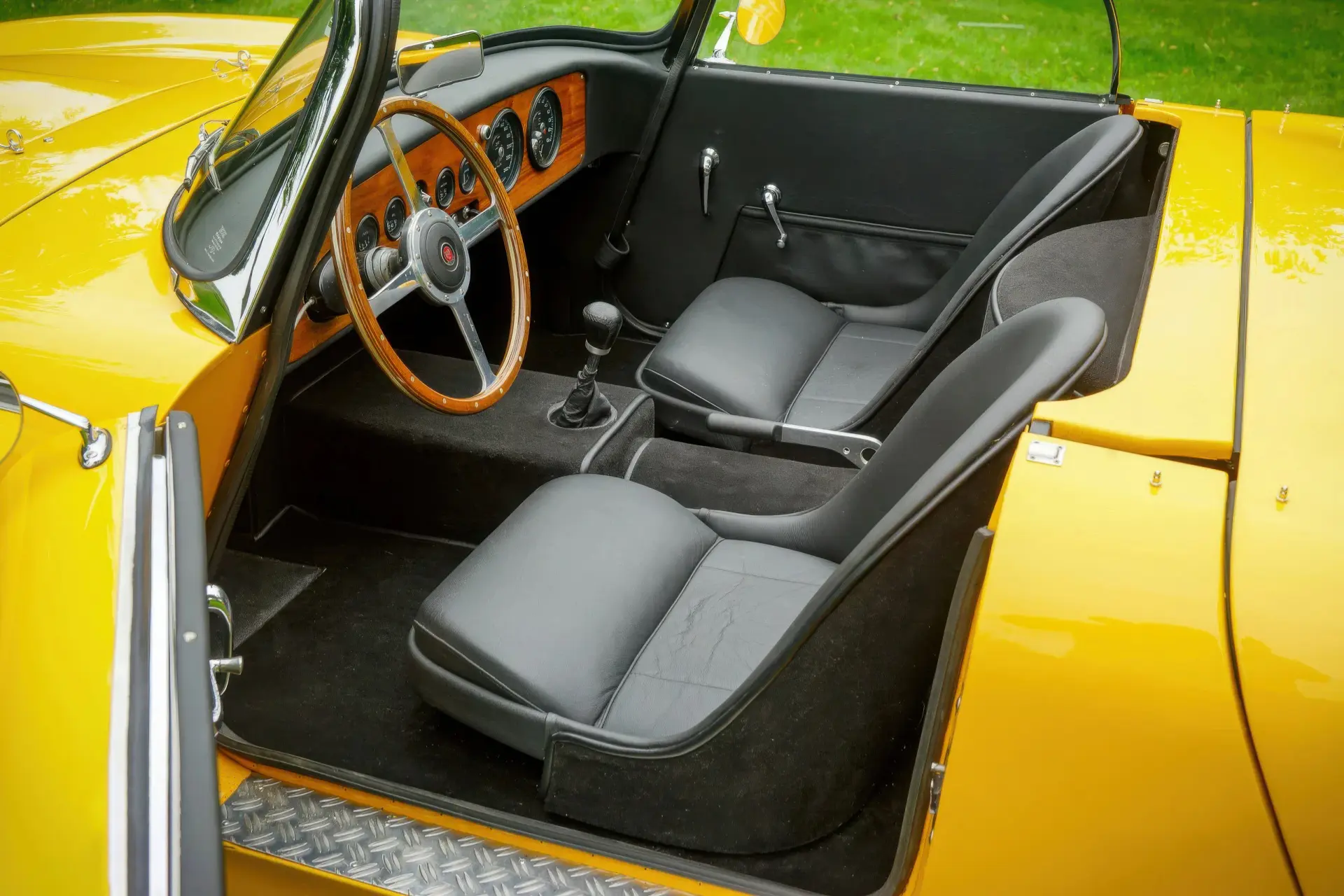 Jaguar-XK-150-Special-1959-05