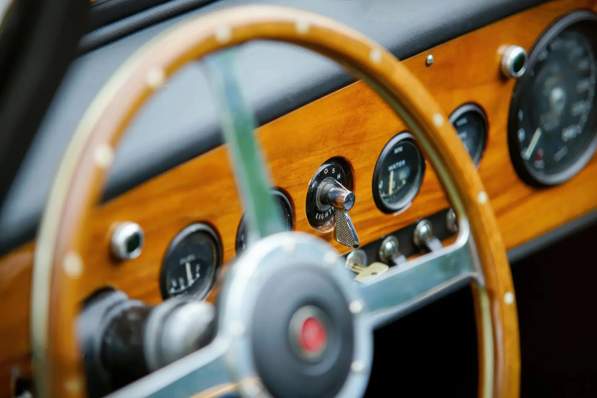 Jaguar-XK-150-Special-1959-06