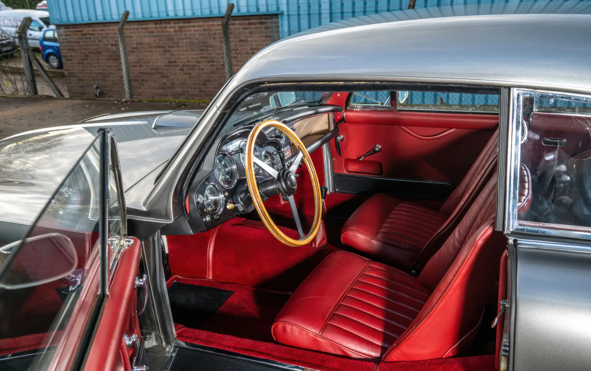 4 Mk III Saloon (Tickford) - 1958-17
