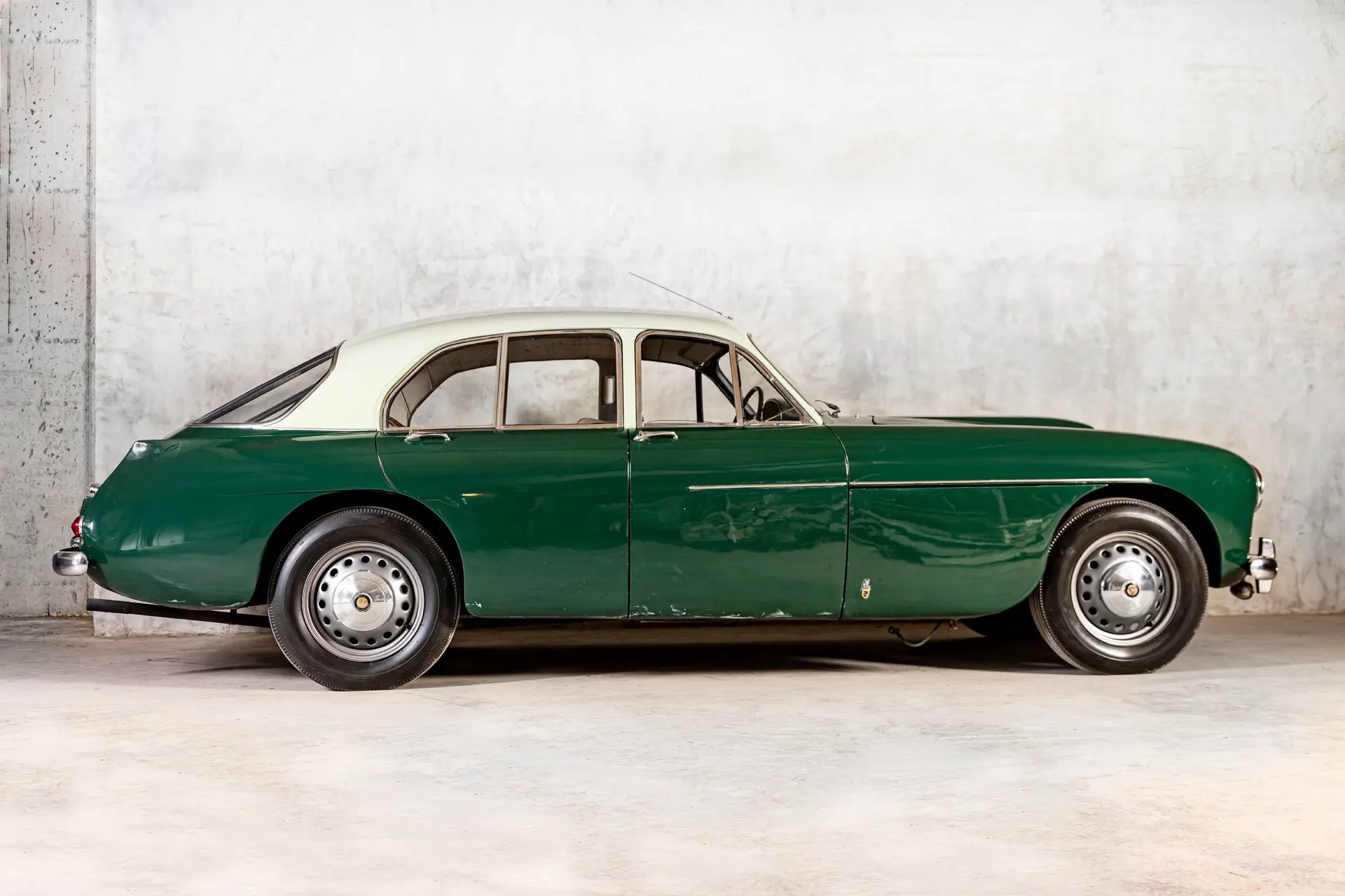 Bristol 405 Sports Saloon - 1955 -02