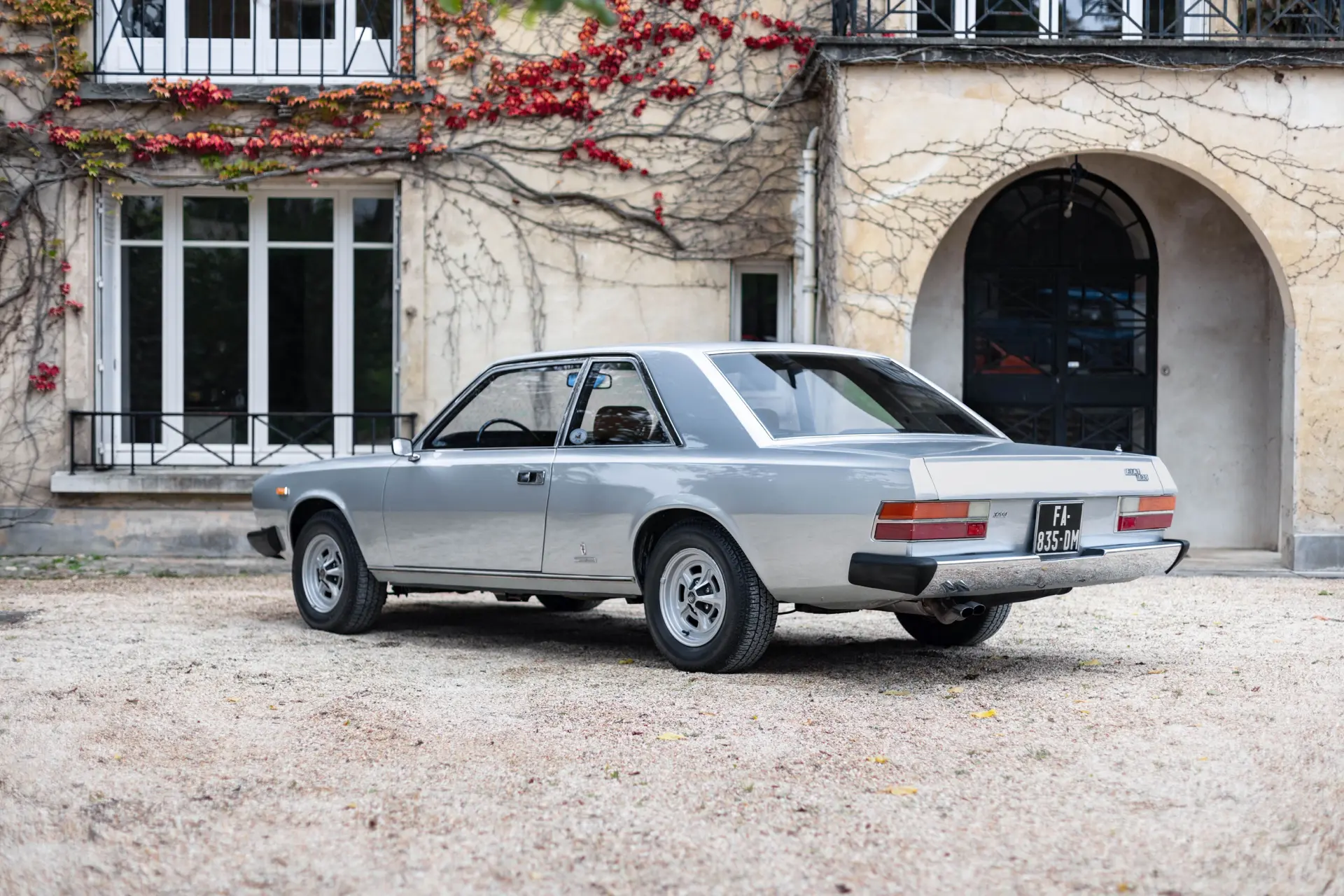 Fiat 130 V6 3200 Coupé - 1971-02