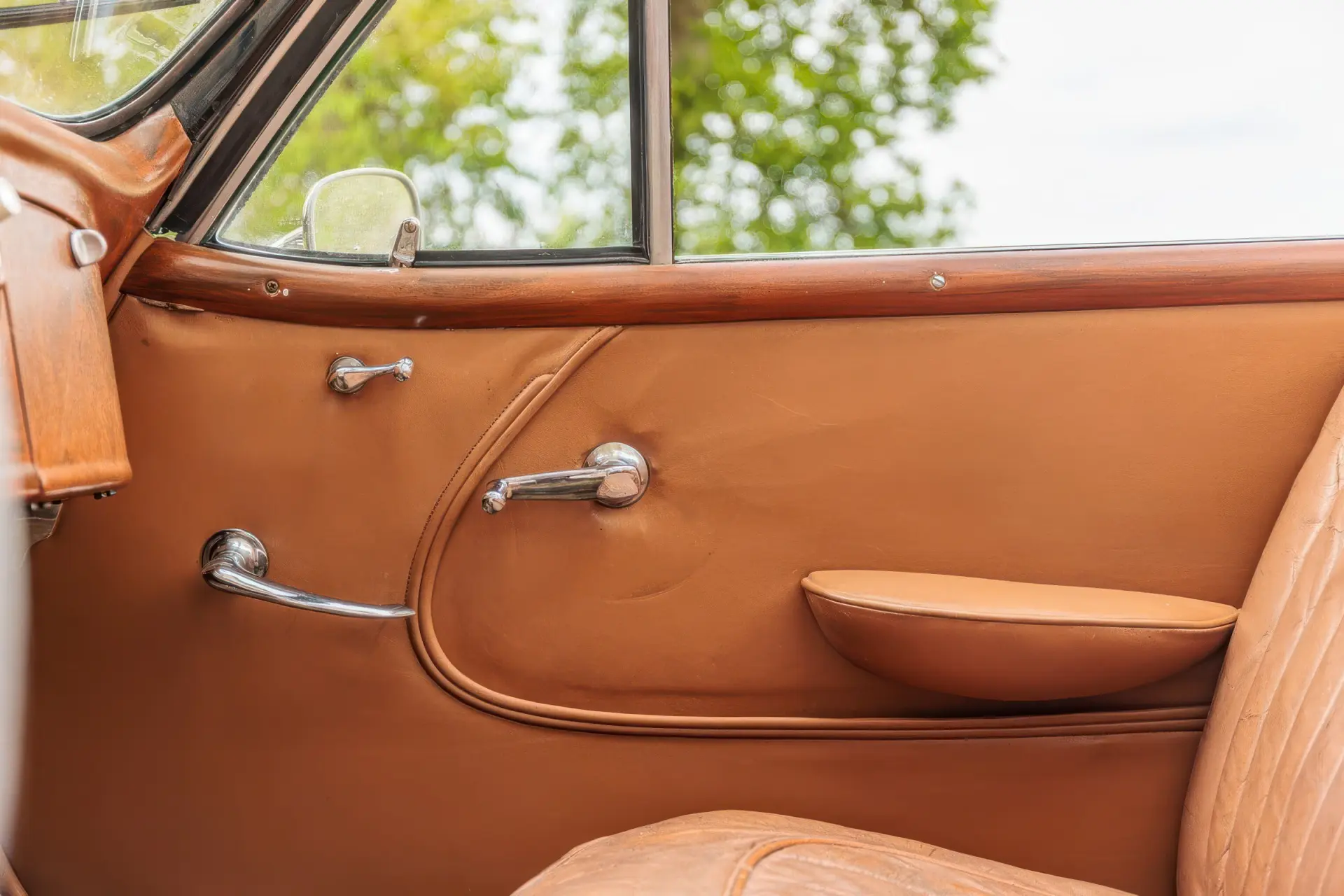 Hotchkiss Grégoire Cabriolet (Chapron) - 1953 -52