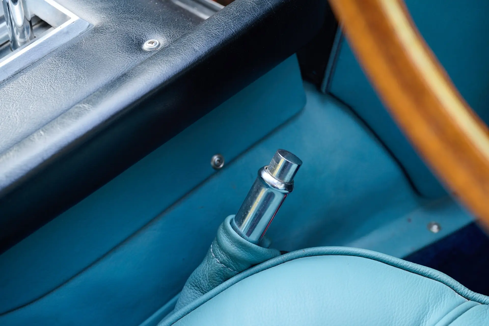 Jensen FF Prototype (Vignale) - 1967 -33