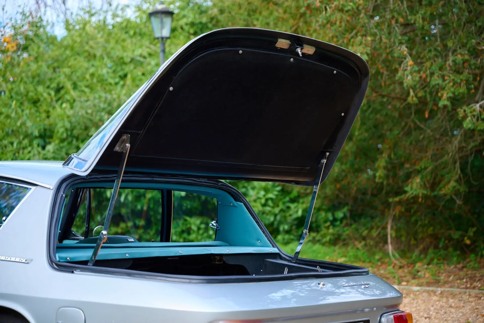 Jensen FF Prototype (Vignale) - 1967 -39