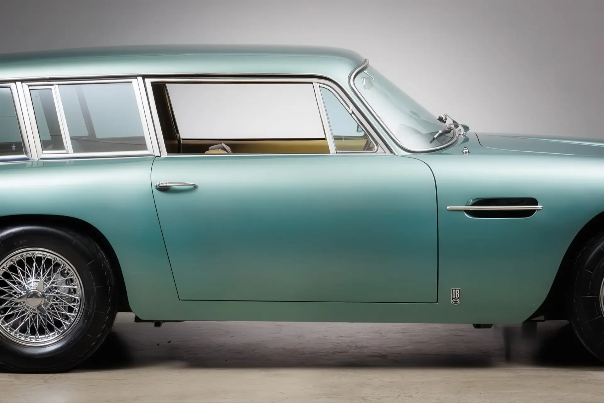 Aston Martin DB 6 Shooting Brake (FLM Panelcraft) - 1965-08