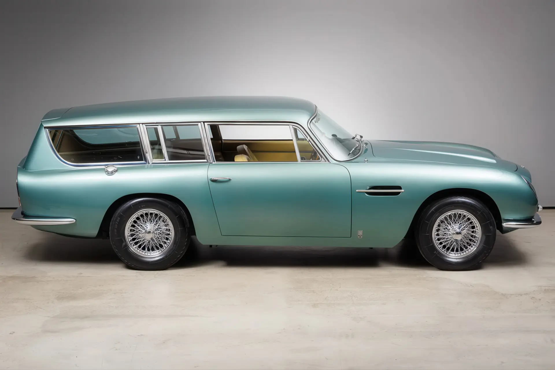 Aston Martin DB 6 Shooting Brake (FLM Panelcraft) - 1965-11