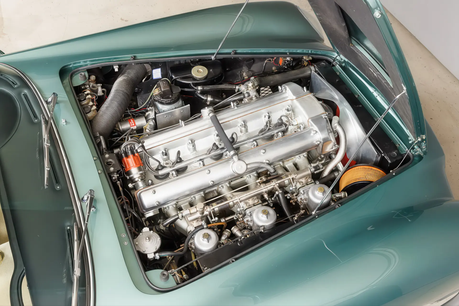 Aston Martin DB 6 Shooting Brake (FLM Panelcraft) - 1965-38