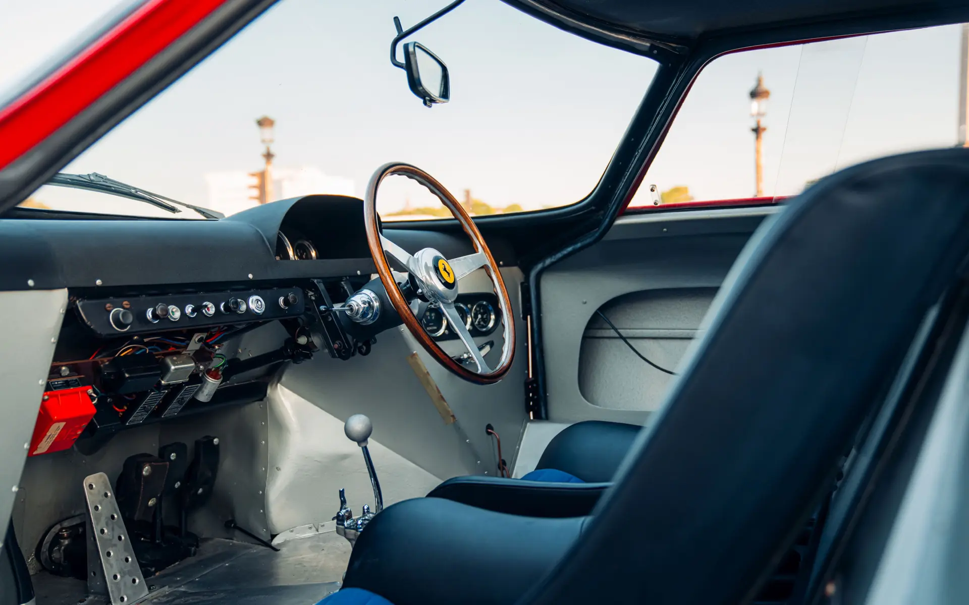 Ferrari 250 LM Berlinetta (Pininfarina) - 1964 - 28