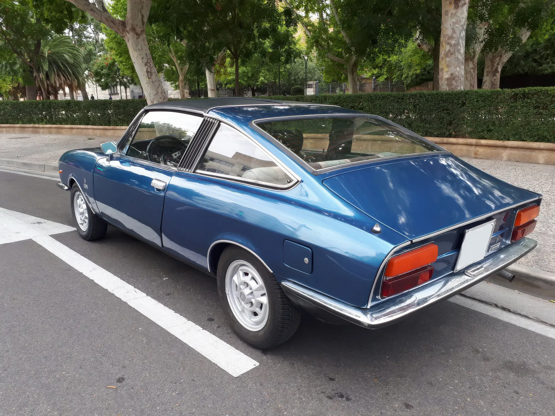 Fiat 128S Cabriolet (Moretti) - 1969 - 17