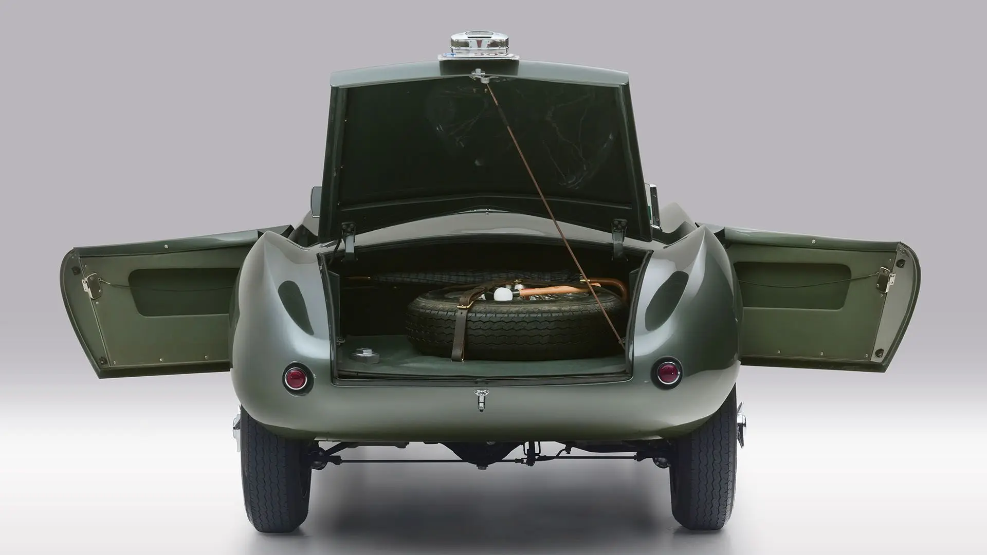 Arnolt-Bristol Bolide - 1954-21