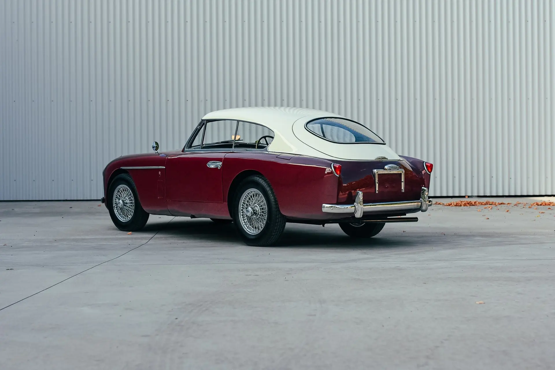 Aston Martin DB2 4 MK2 (Tickford) - 1957 - 02
