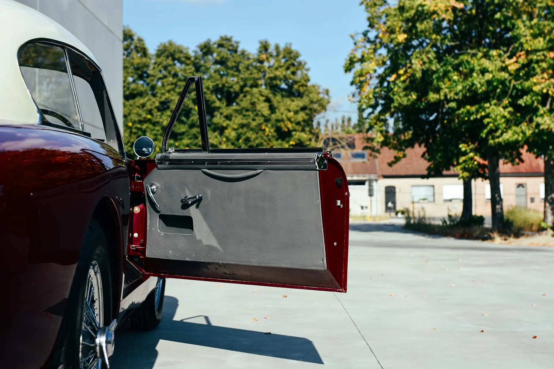 Aston Martin DB2 4 MK2 (Tickford) - 1957 - 10