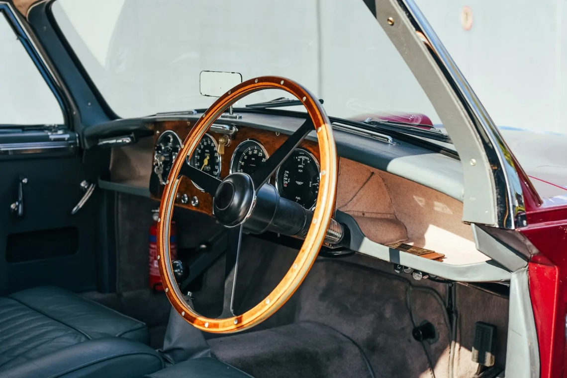 Aston Martin DB2 4 MK2 (Tickford) - 1957 - 14