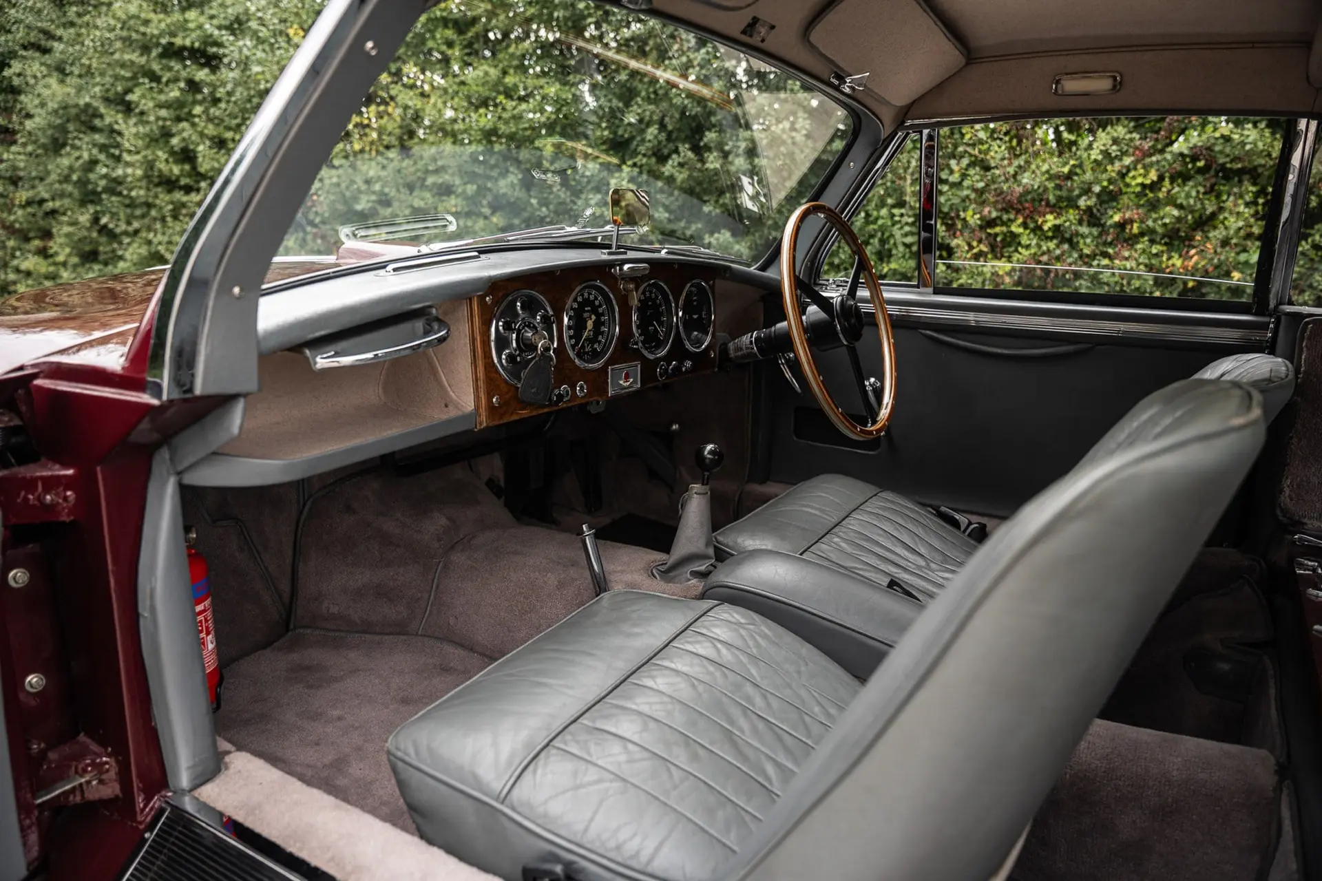 Aston Martin DB2 4 MK2 (Tickford) - 1957 - 16