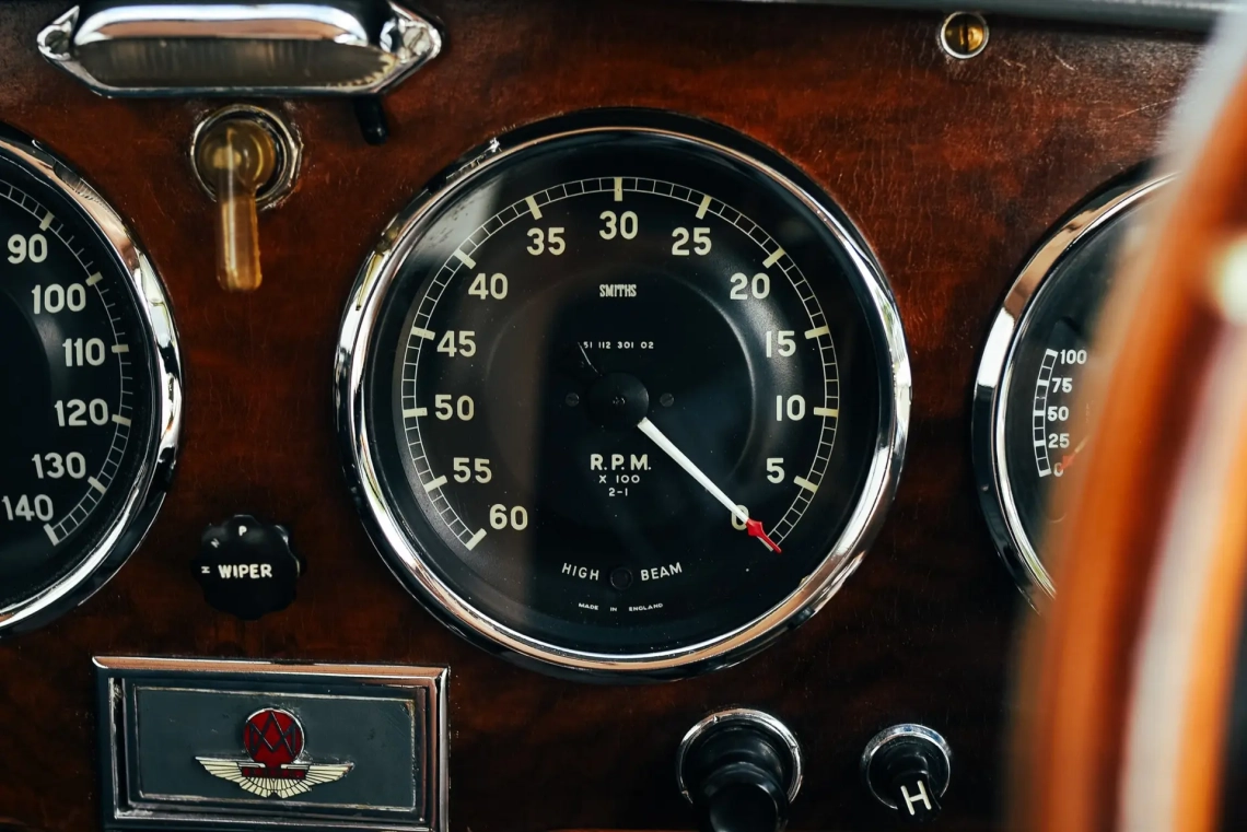 Aston Martin DB2 4 MK2 (Tickford) - 1957 - 19