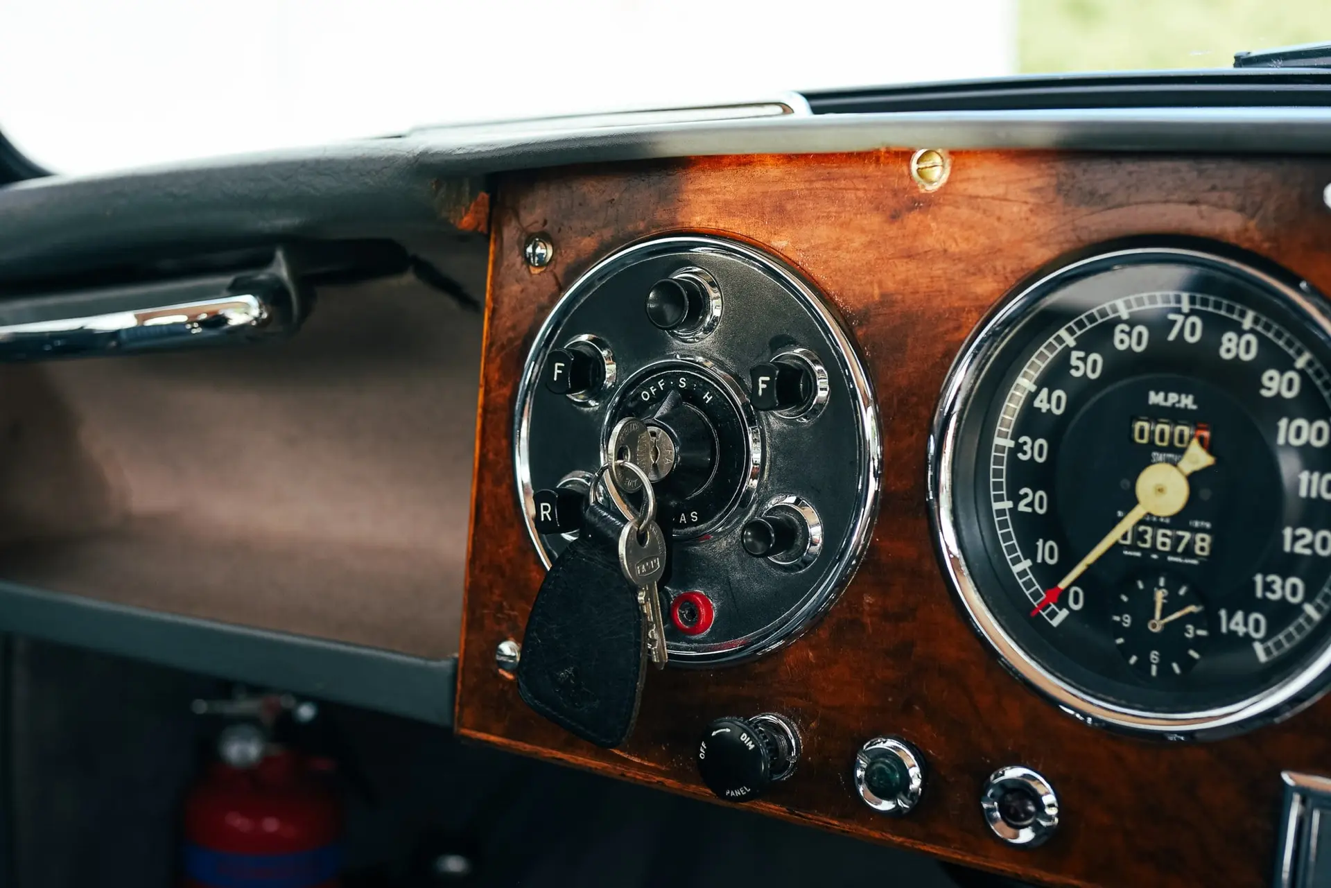 Aston Martin DB2 4 MK2 (Tickford) - 1957 - 21