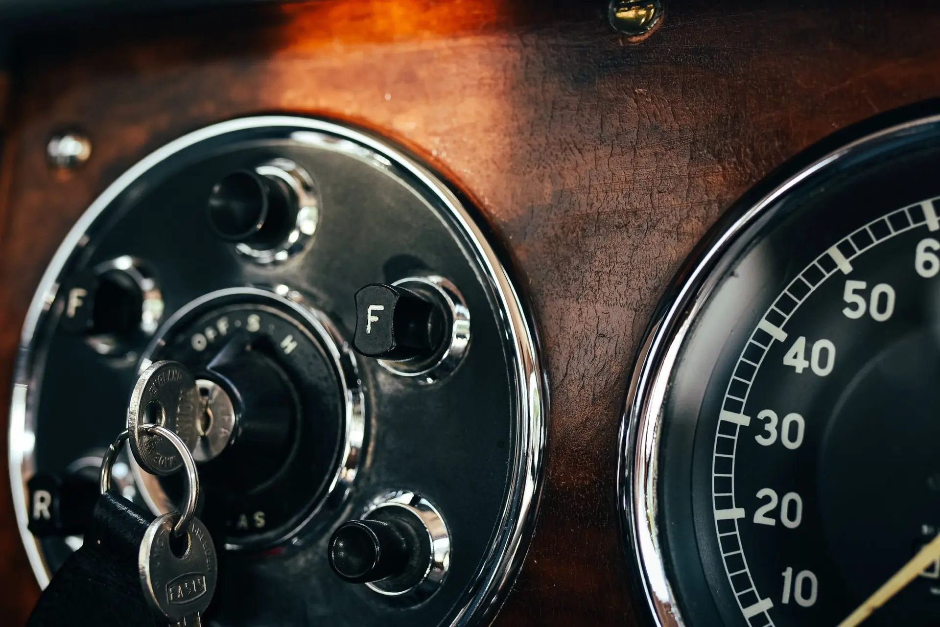 Aston Martin DB2 4 MK2 (Tickford) - 1957 - 23