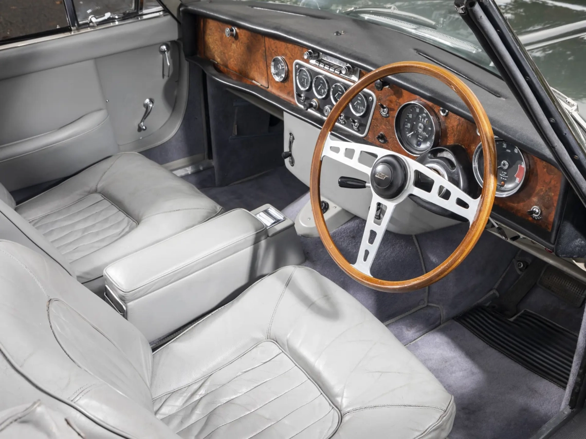 Jensen CV8 Drophead Coupé Prototype - 1961-04