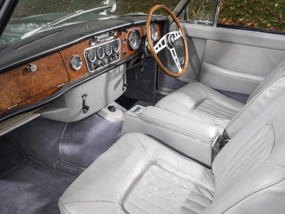 Jensen CV8 Drophead Coupé Prototype - 1961-09