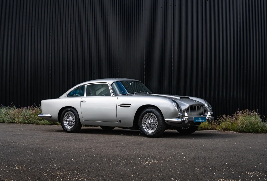 Aston Martin DB5 Saloon - 1964-03