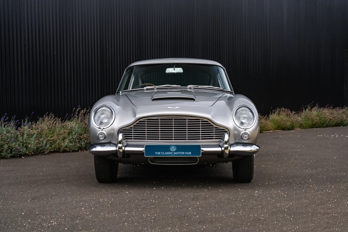 Aston Martin DB5 Saloon - 1964-05
