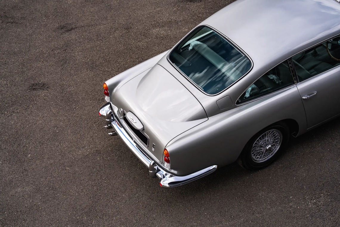 Aston Martin DB5 Saloon - 1964-38