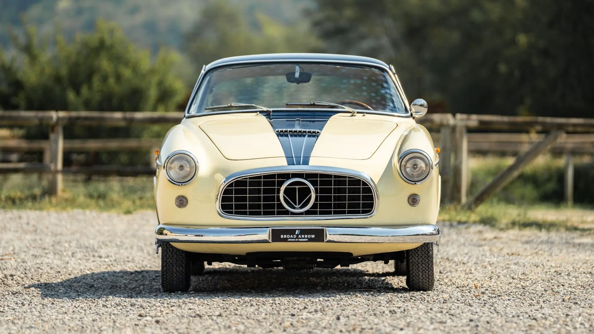 Fiat 1100 TV coupé Printemps Vignale -09
