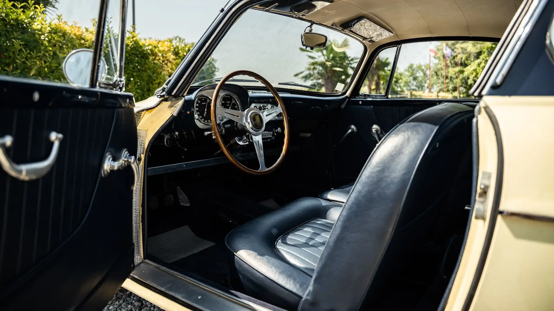 Fiat 1100 TV coupé Printemps Vignale -11